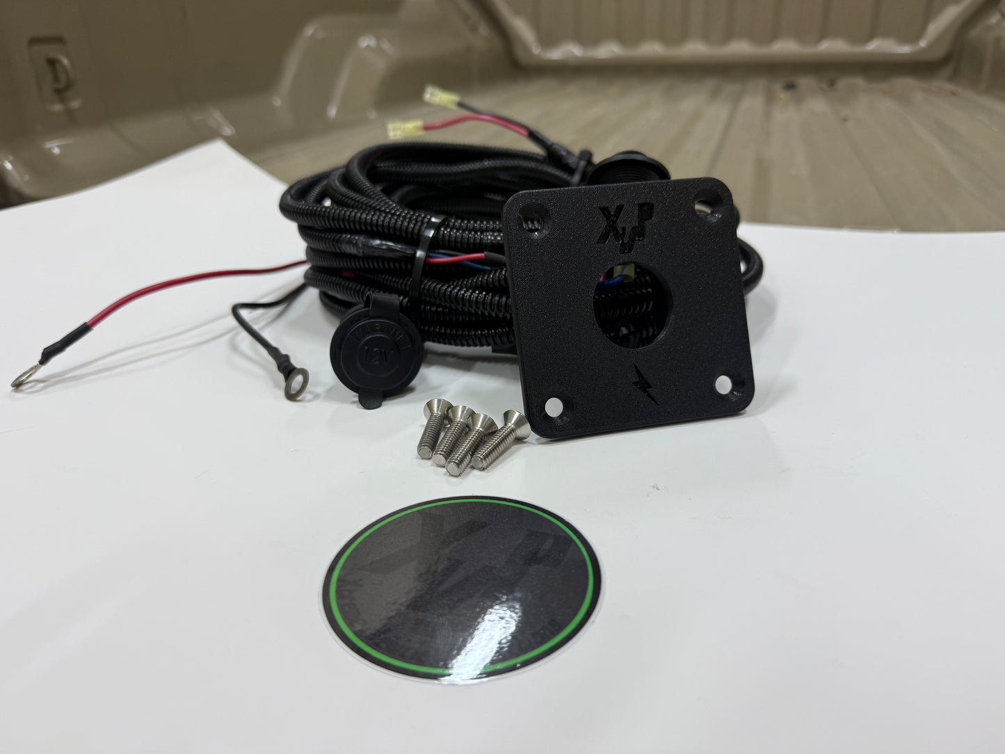 2023+ Chevy Colorado 12V Outlet Kit